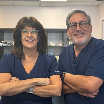 Dr. Susan Hirsh and Dr. Donald Hirsh at Hirsh Chiropractic Center in Laurel, MD